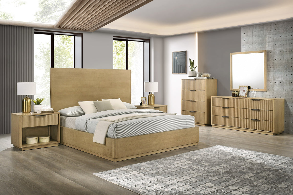 Santa Monica - Modern Natural Oak Bed