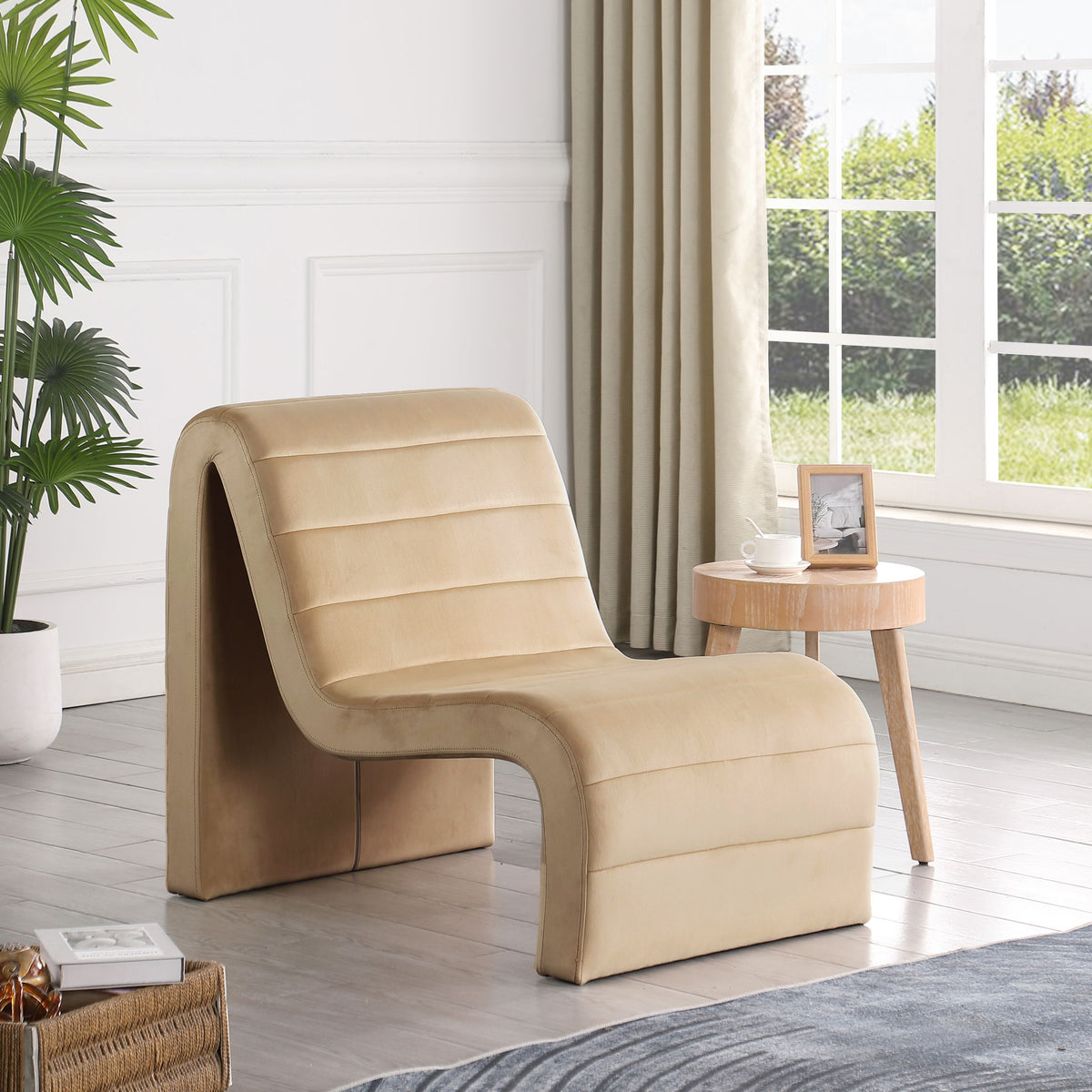 Ivy - Velvet Accent Chair