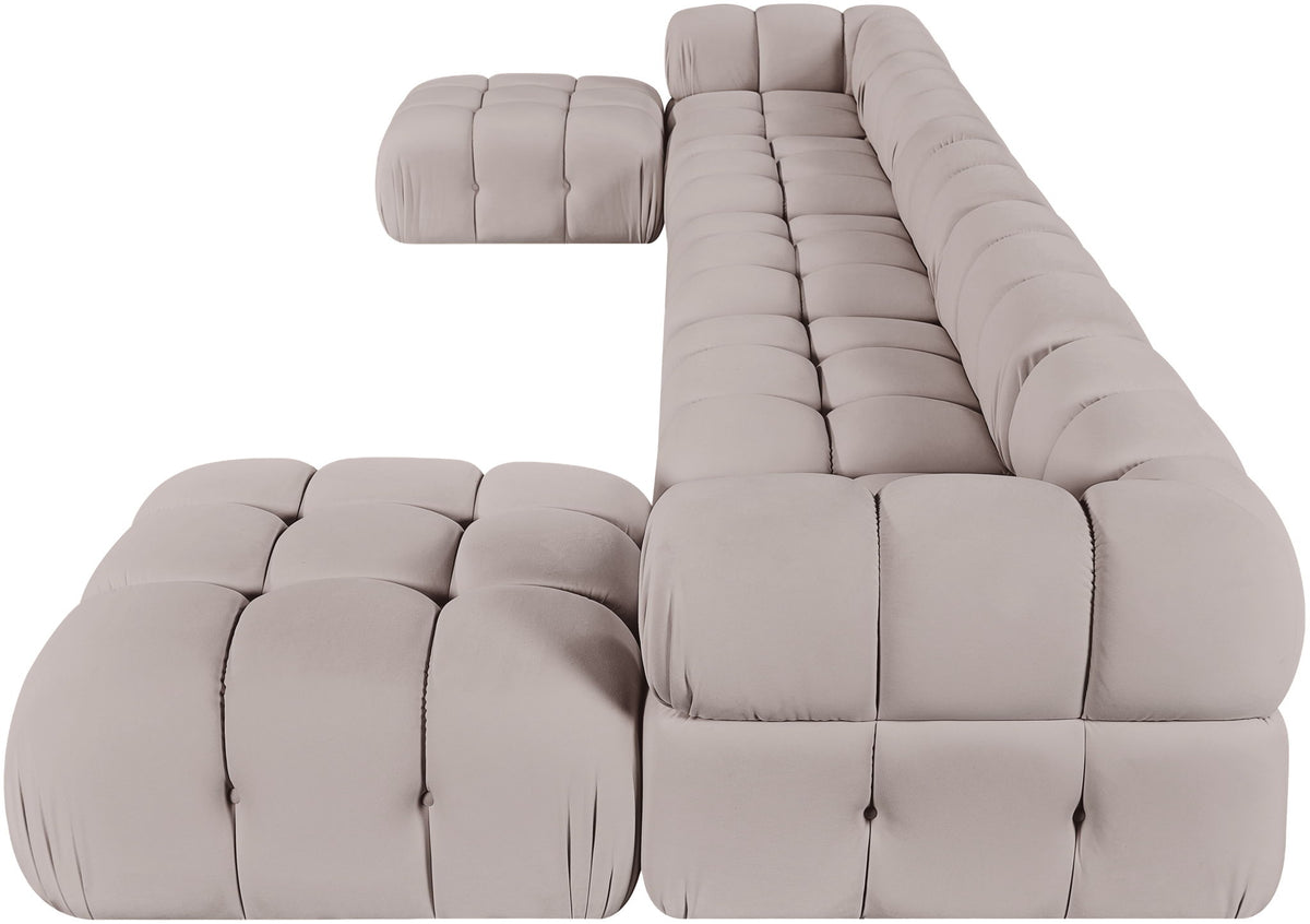 Orin - 7 Piece Modular Sectional (3 Modular Chairs, 2 Corner Chairs & 2 Ottomans)