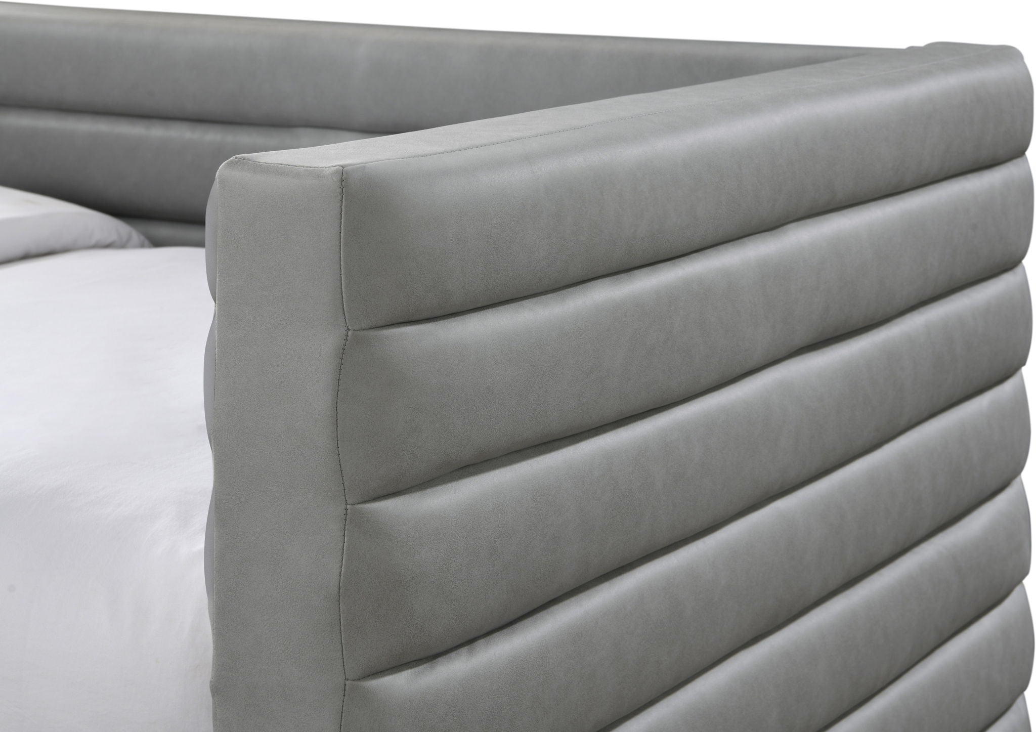 Beverly - Twin Daybed