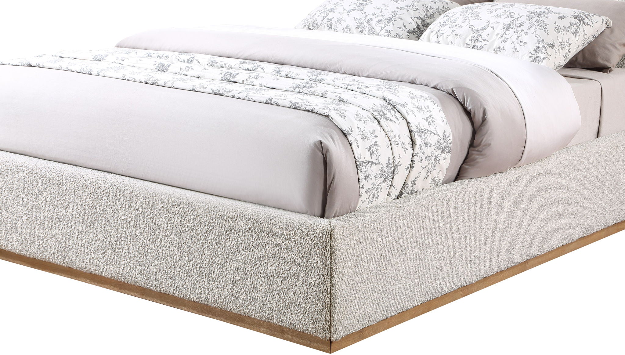 Monaco - Bed