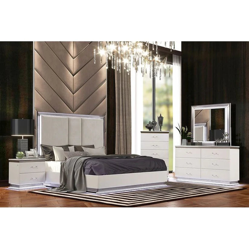 B8300 Llana