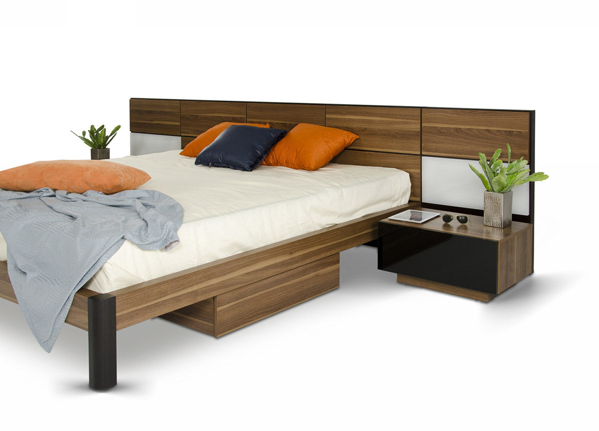 Eastern King Rondo Modern Eastern King Bedroom Set