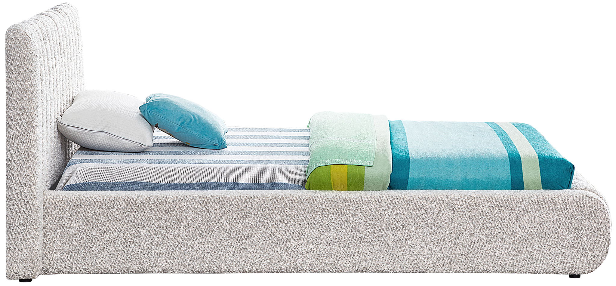 Nash - Bed