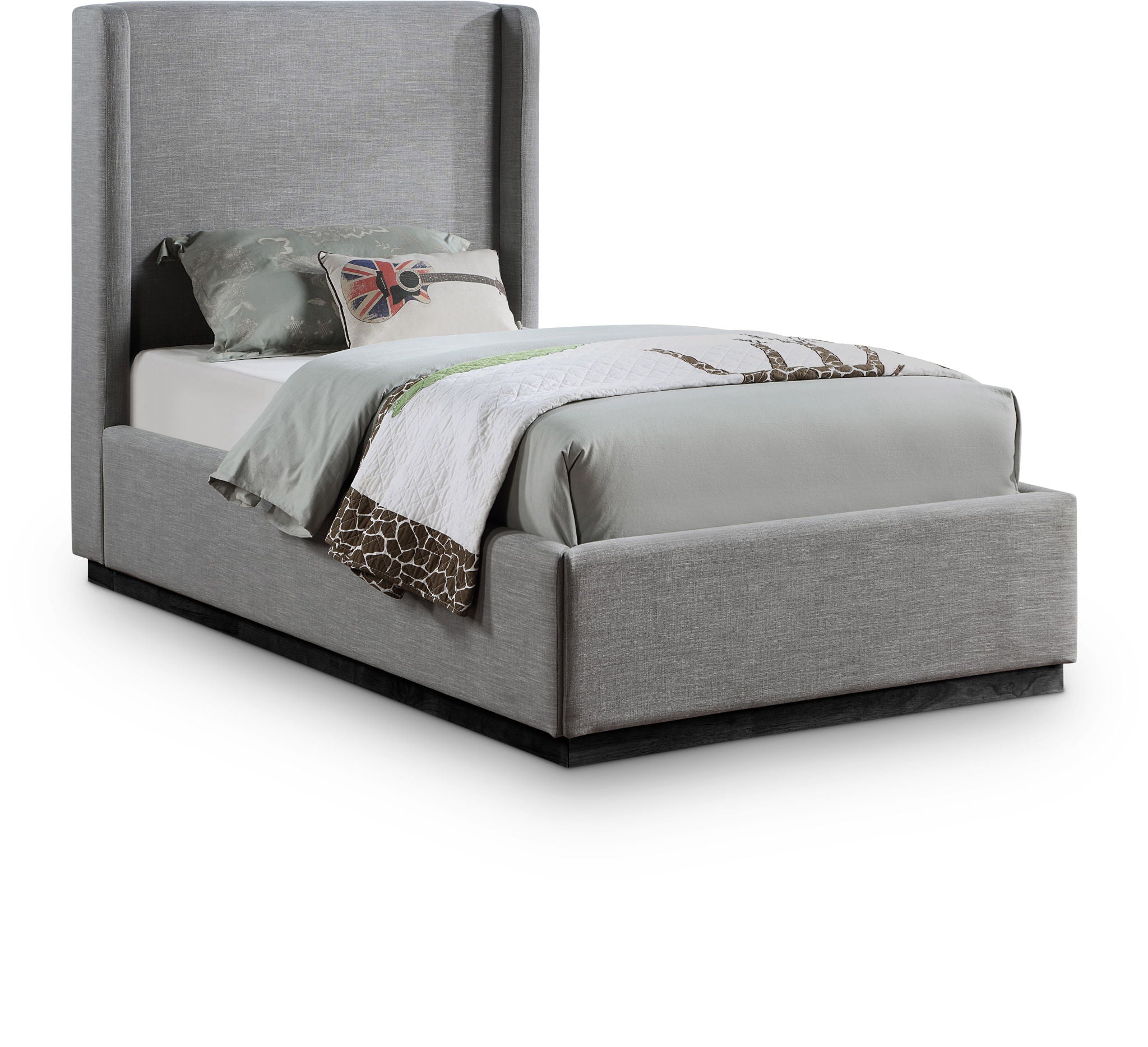 Flynn - Bed