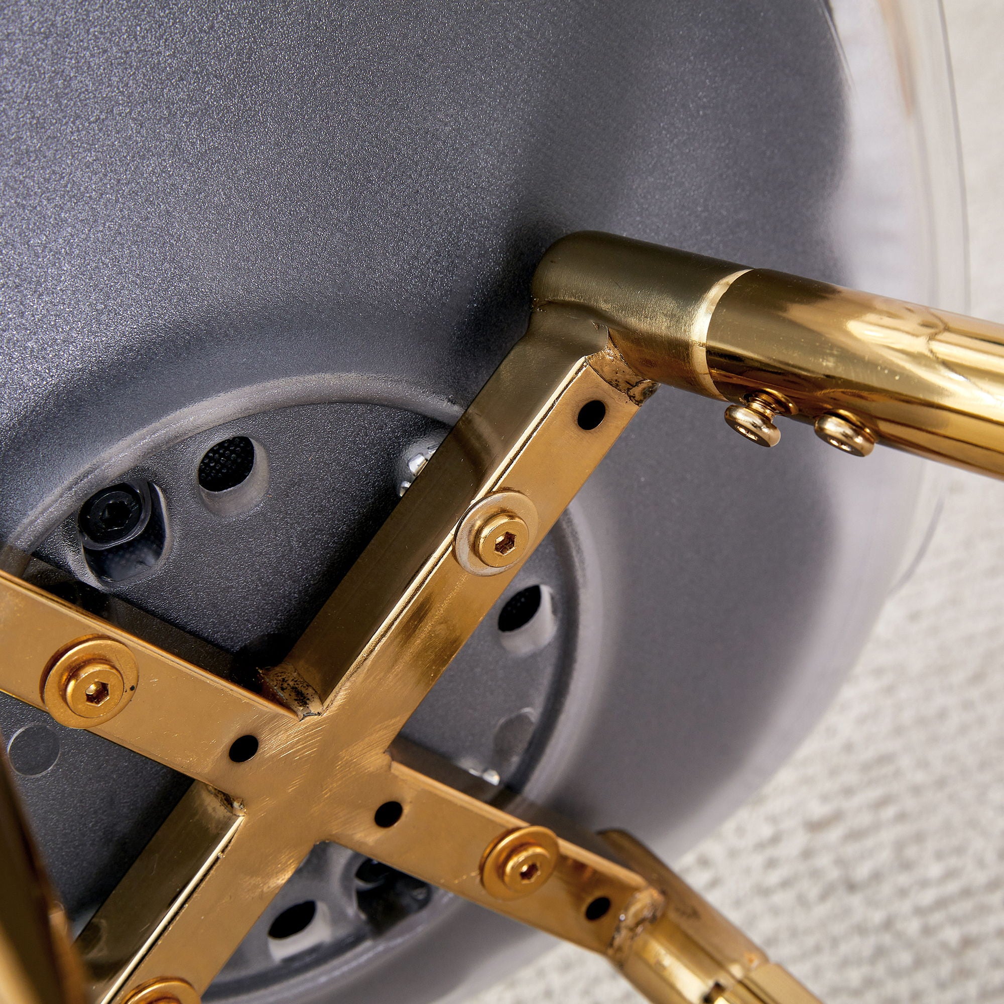 Stylish Upholstered Bar Chairs With Metal Legs For Dining Room Kitchen And Terrace - White / Gold