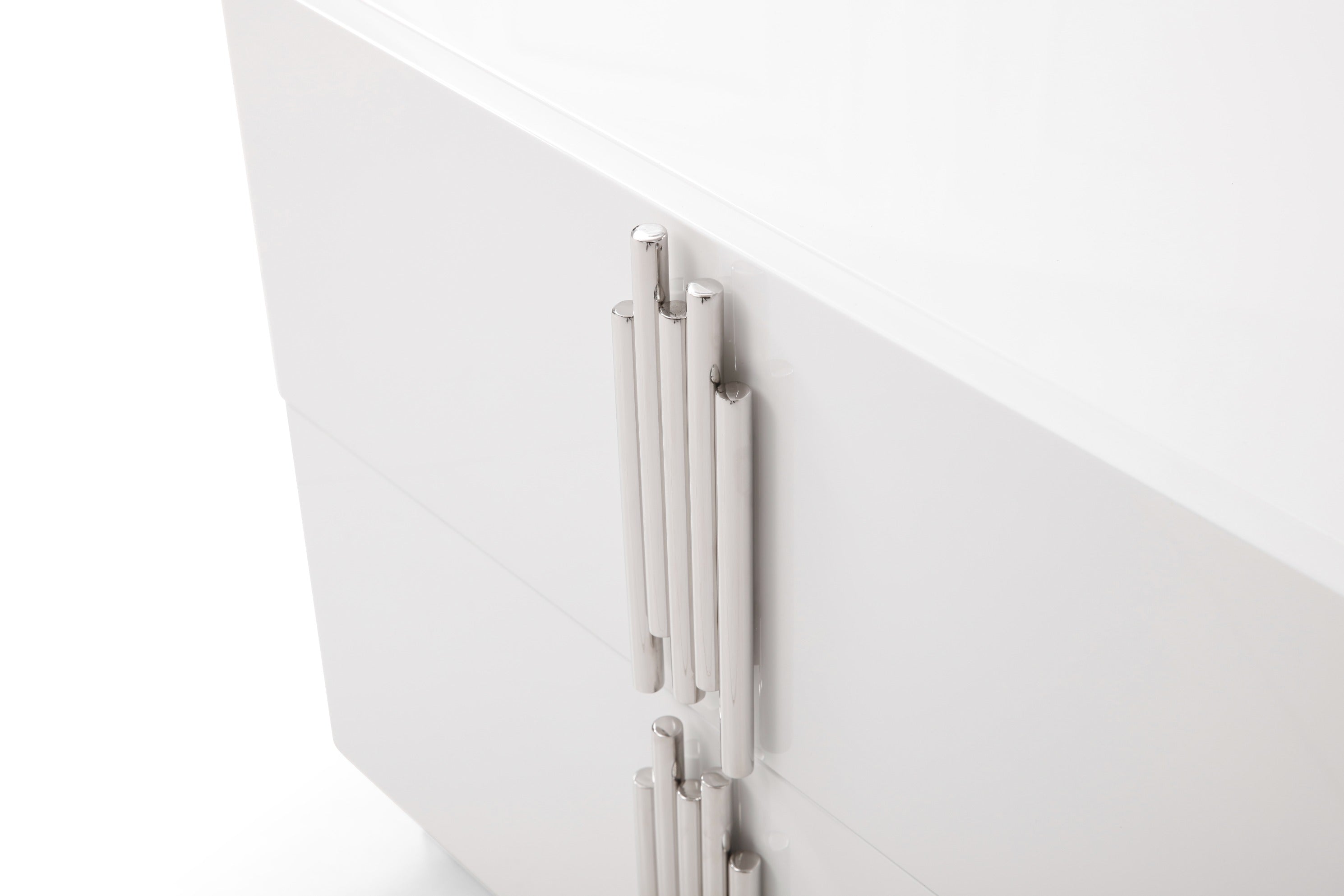 Modrest Token - Modern White + Stainless Steel Bedroom Set