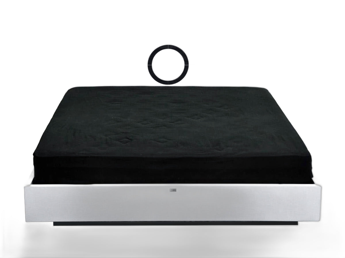 Queen Ovidius - Modern White Crocodile Lacquer Bed