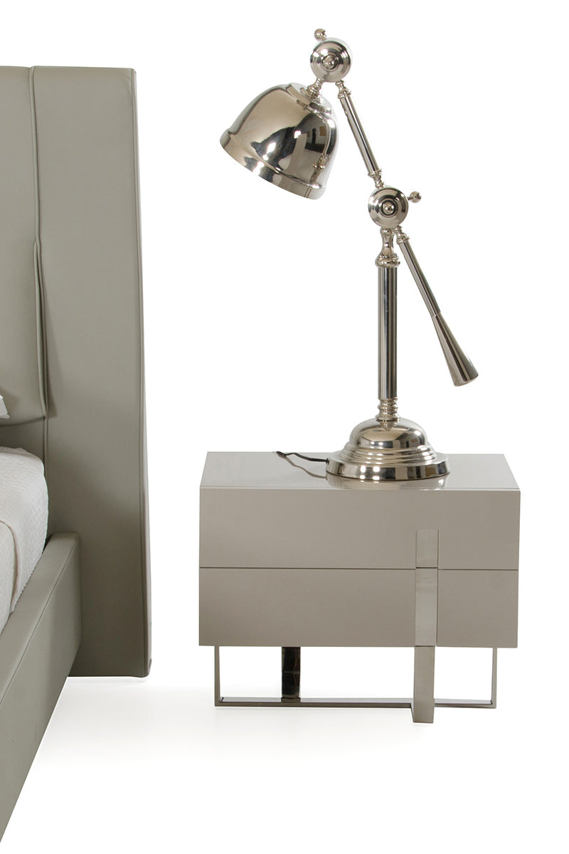 Walker Modern Silver Table Lamp - original 1